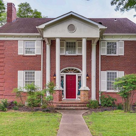 Delightful Retreat With Fireplace And Large Yard! المظهر الخارجي الصورة