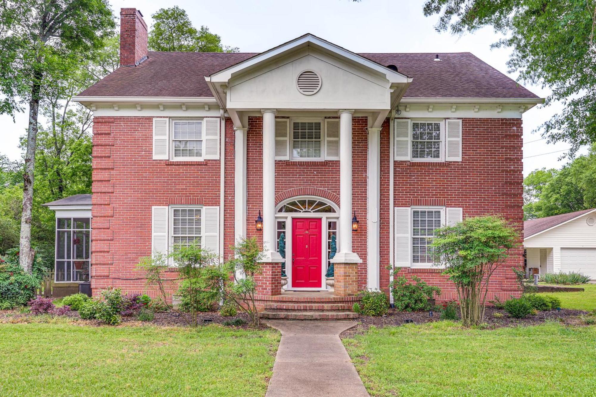 Delightful Retreat With Fireplace And Large Yard! المظهر الخارجي الصورة