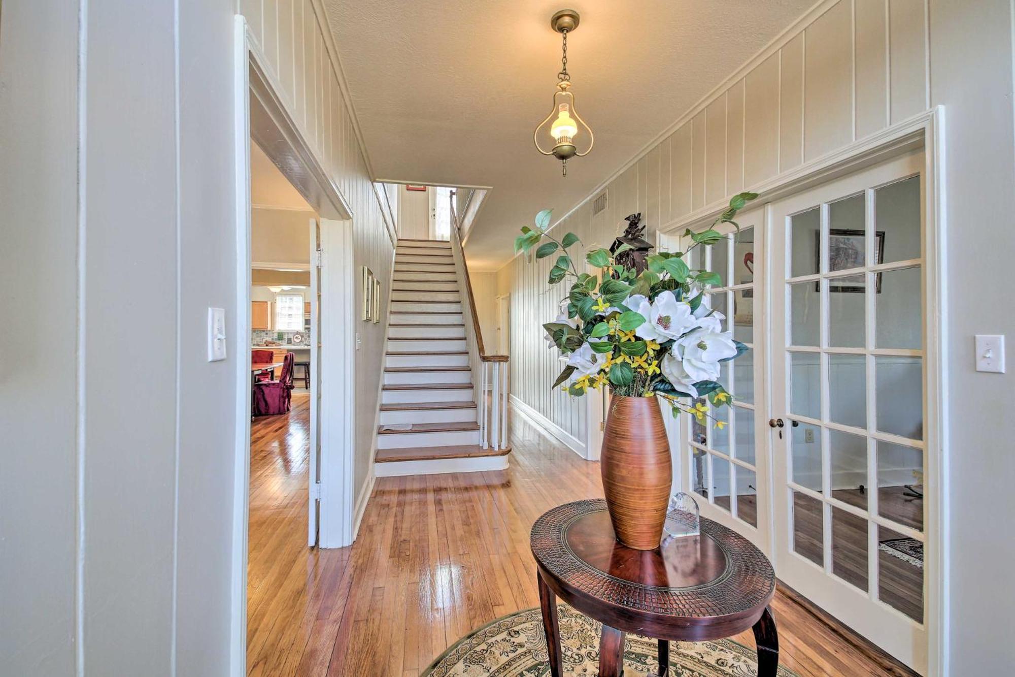 Delightful Retreat With Fireplace And Large Yard! المظهر الخارجي الصورة