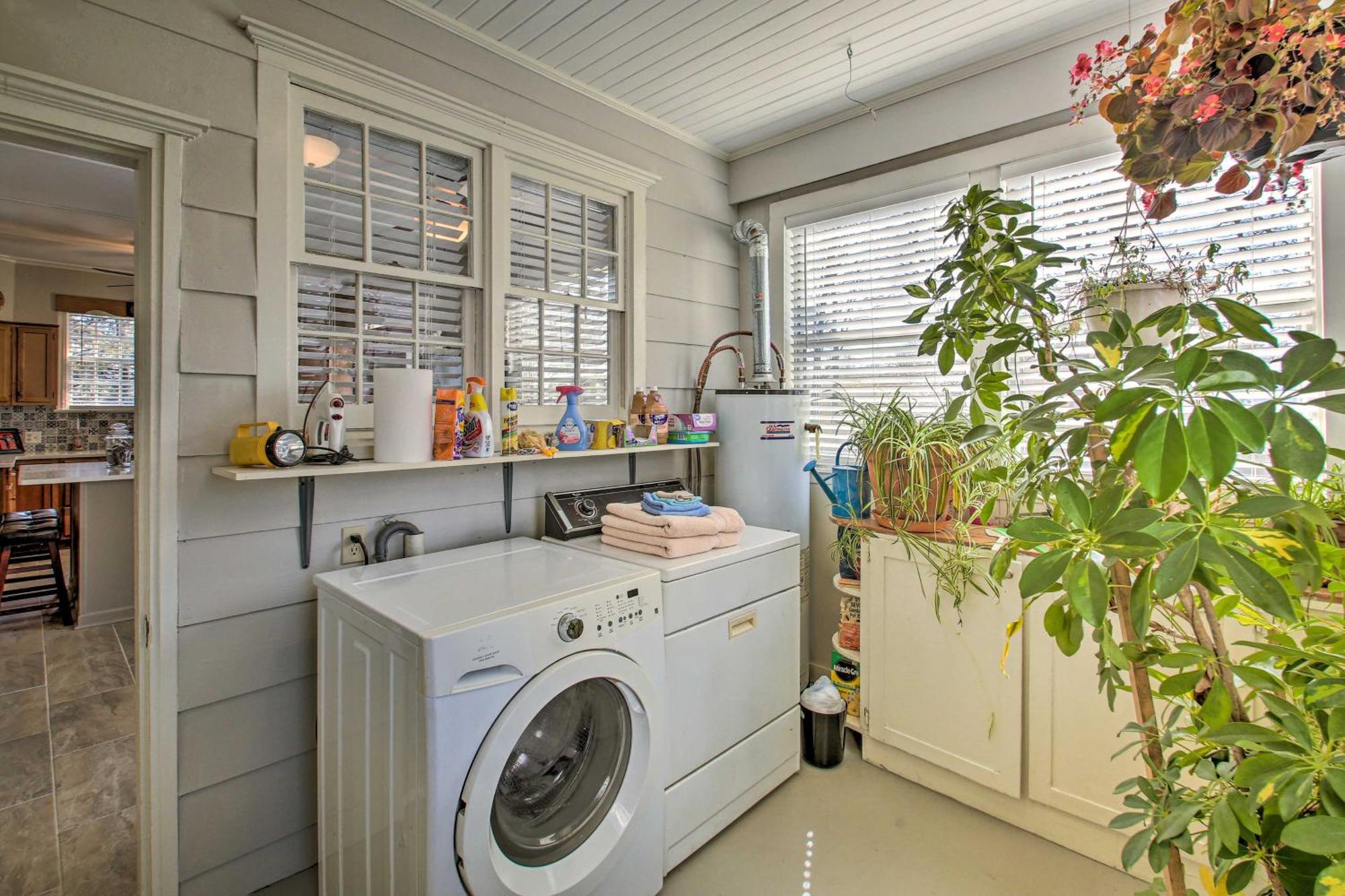 Delightful Retreat With Fireplace And Large Yard! المظهر الخارجي الصورة
